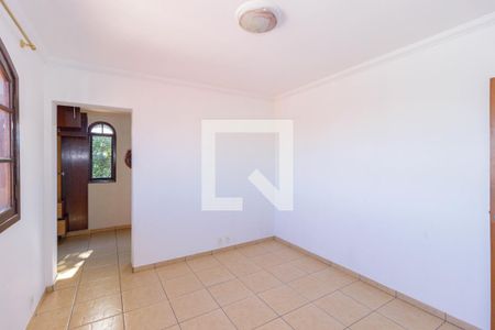 Quarto 1 de casa à venda com 3 quartos, 150m² em Vila Zat, São Paulo