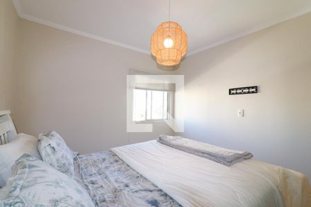 Suite de apartamento à venda com 3 quartos, 136m² em Cambuí, Campinas