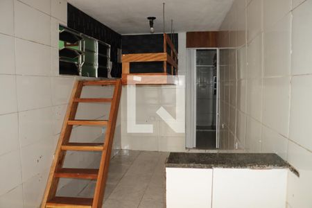 Apartamento para alugar com 1 quarto, 25m² em Jardim Semiramis, Cotia