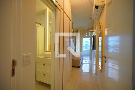 Suíte 1 de apartamento para alugar com 2 quartos, 105m² em Ingleses Norte, Florianópolis