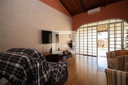 Sala de casa à venda com 2 quartos, 395m² em Condomínio Estância Jardim Botanico Ii, Brasília