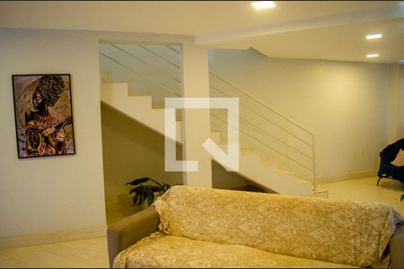 Casa à venda com 3 quartos, 106m² em Conjunto Riviera, Goiânia