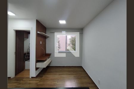 Sala de apartamento para alugar com 2 quartos, 43m² em Jardim Sao Saverio, São Paulo