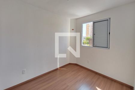 Quarto 1 de apartamento para alugar com 2 quartos, 43m² em Vila Satúrnia, Campinas