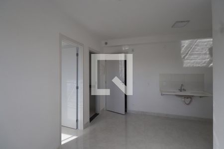Sala de apartamento para alugar com 2 quartos, 37m² em Vila Esperança, São Paulo