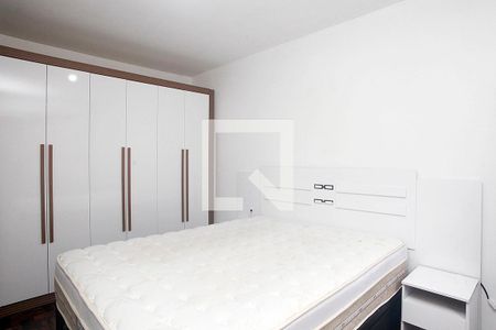 Quarto 1 de apartamento para alugar com 2 quartos, 56m² em Centro Histórico, Porto Alegre