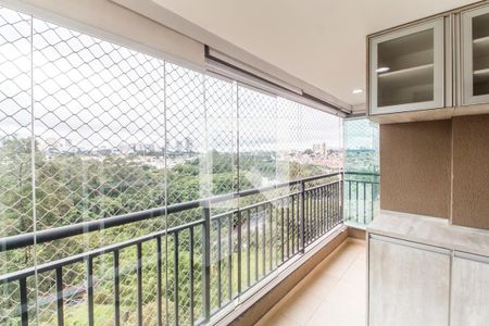 Varanda de apartamento para alugar com 2 quartos, 76m² em Jardim Tupanci, Barueri