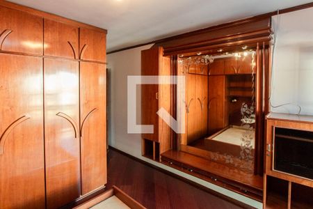 Suíte de casa à venda com 3 quartos, 150m² em Vila Mazzei, São Paulo