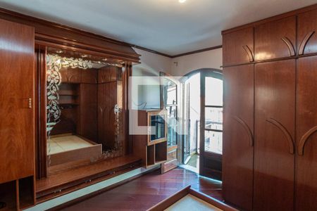Suíte de casa à venda com 3 quartos, 150m² em Vila Mazzei, São Paulo