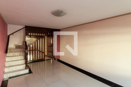 Sala de casa à venda com 3 quartos, 150m² em Vila Mazzei, São Paulo