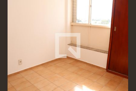 Quarto 2 de apartamento para alugar com 2 quartos, 82m² em Vila São João, Goiânia