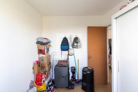 Quarto 1 de apartamento para alugar com 2 quartos, 43m² em Santa Cruz, Rio de Janeiro