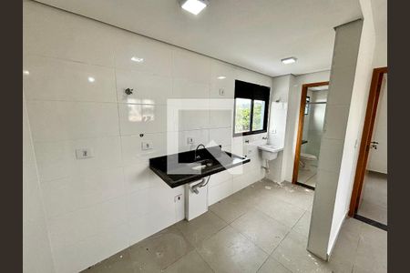 Cozinha de apartamento para alugar com 1 quarto, 47m² em Jardim Aricanduva, São Paulo