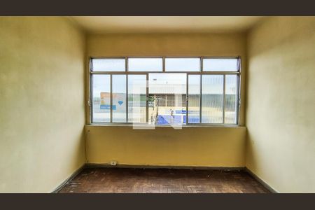 Sala de apartamento para alugar com 2 quartos, 58m² em Parada de Lucas, Rio de Janeiro