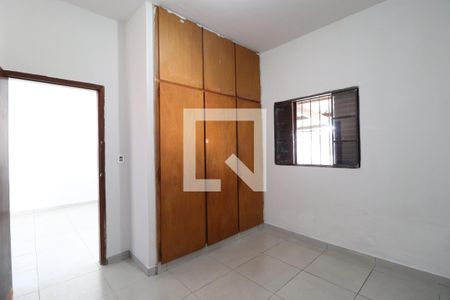 Quarto 1 de casa para alugar com 2 quartos, 100m² em Brasil, Uberlândia