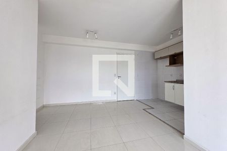 Sala de apartamento para alugar com 3 quartos, 72m² em Campestre, Santo André