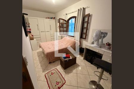 Quarto de casa para alugar com 3 quartos, 127m² em Jardim Macedonia, Embu das Artes