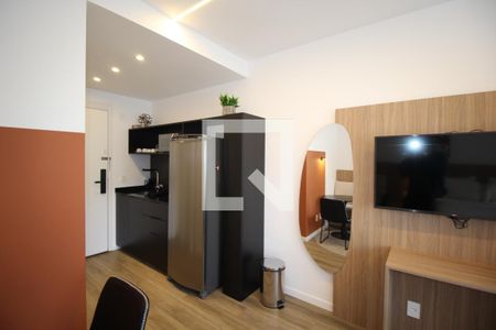 Studio de kitnet/studio para alugar com 0 quarto, 28m² em Boa Vista, Porto Alegre