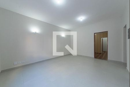 Sala de casa para alugar com 2 quartos, 144m² em Chácara Santo Antônio (zona Sul), São Paulo