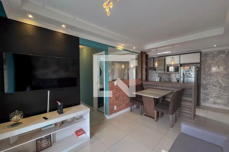 Sala de apartamento para alugar com 3 quartos, 63m² em Jardim Celeste, São Paulo