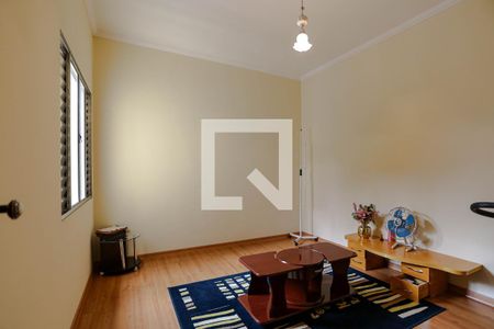 Casa para alugar com 4 quartos, 300m² em Vila Oliveira, Mogi das Cruzes