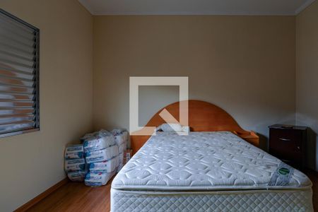Quarto 1 de casa para alugar com 4 quartos, 300m² em Vila Oliveira, Mogi das Cruzes