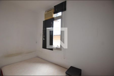 Quarto de apartamento para alugar com 1 quarto, 32m² em Vila Valqueire, Rio de Janeiro