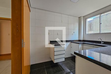 Apartamento à venda com 3 quartos, 144m² em Buritis, Belo Horizonte