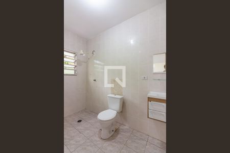 Banheiro de casa para alugar com 1 quarto, 36m² em Padroeira, Osasco
