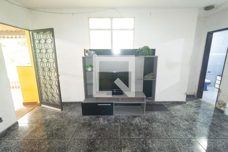 Sala de casa para alugar com 3 quartos, 100m² em Campo Grande, Rio de Janeiro