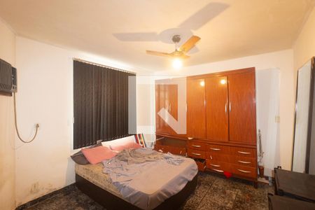 Quarto 1 de casa para alugar com 3 quartos, 100m² em Campo Grande, Rio de Janeiro