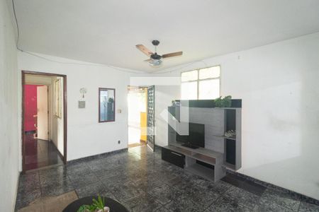 Sala de casa para alugar com 3 quartos, 100m² em Campo Grande, Rio de Janeiro