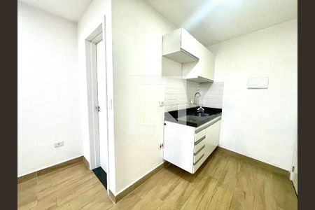 Sala/Cozinha de casa de condomínio para alugar com 1 quarto, 45m² em Vila Anglo Brasileira, São Paulo