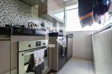 Cozinha e Área de Serviço de apartamento à venda com 2 quartos, 85m² em Novo Progresso, Contagem