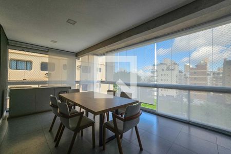 Apartamento para alugar com 3 quartos, 136m² em Balneario Cidade Atlantica, Guarujá