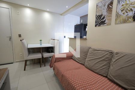 Sala de apartamento para alugar com 2 quartos, 45m² em Parque Sao Vicente, Santo André