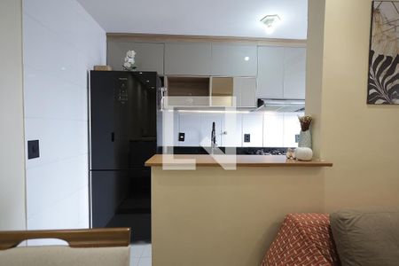 Cozinha de apartamento para alugar com 2 quartos, 45m² em Parque Sao Vicente, Santo André