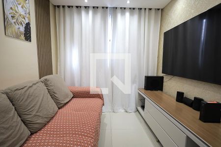 Sala de apartamento para alugar com 2 quartos, 45m² em Parque Sao Vicente, Santo André