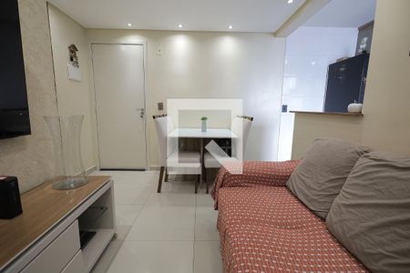 Sala de apartamento para alugar com 2 quartos, 45m² em Parque Sao Vicente, Santo André