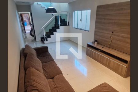 Sala de casa para alugar com 3 quartos, 198m² em Parque São Lucas, São Paulo