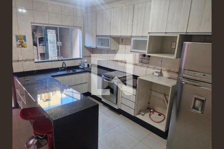 Cozinha de casa para alugar com 3 quartos, 198m² em Parque São Lucas, São Paulo