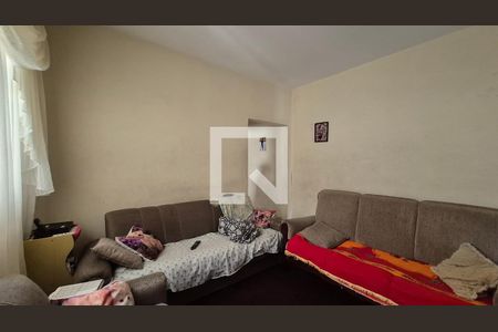 Casa à venda com 2 quartos, 100m² em Jardim Stella, Santo André