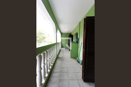 varanda de casa para alugar com 2 quartos, 80m² em Jardim Oliveiras, Taboão da Serra
