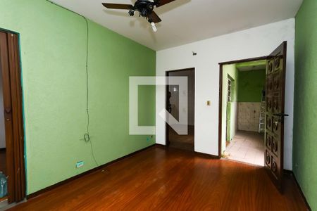 sala  de casa para alugar com 2 quartos, 80m² em Jardim Oliveiras, Taboão da Serra