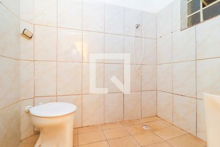 Banheiro de casa para alugar com 1 quarto, 50m² em Vila Norma, São Paulo