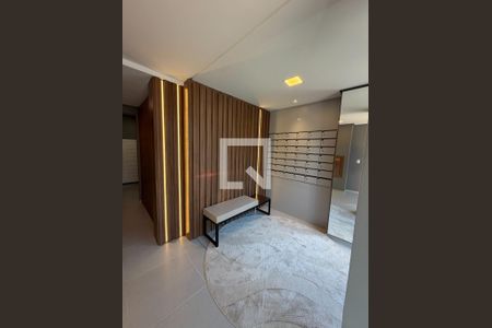 Apartamento para alugar com 2 quartos, 56m² em Serraria, São José