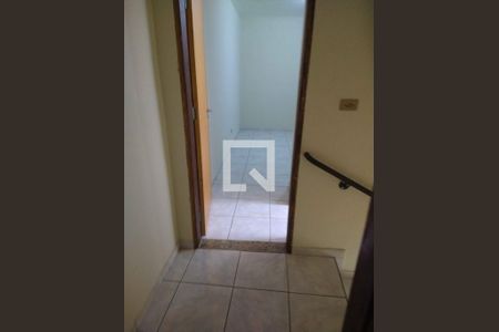 Corredor de casa à venda com 2 quartos, 130m² em Vila Sao Pedro, Guarulhos