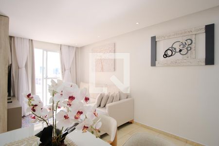 Apartamento à venda com 3 quartos, 67m² em Guaiauna, São Paulo