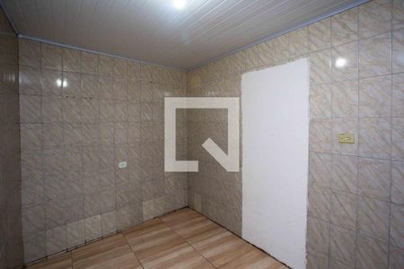 Quarto de casa para alugar com 1 quarto, 30m² em Taboão, Diadema