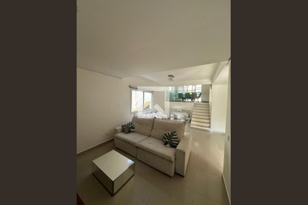 Sala de casa para alugar com 3 quartos, 290m² em Residencial San Diego (Paysage Serein), Cotia